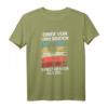 Tennis Einer Von Uns Beiden Spielt Besser Als Du - Lustiges Spruch T-Shirt für Tennisspieler & Trainer zum Training & Geschenk