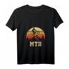 Lustiges Damen MTB T-Shirt mit V-Ausschnitt – Perfektes Geschenk für Fahrrad-, Mountainbike-, E-Bike-, Downhill- und Trail-Fahrer zu Weihnachten, Ostern, Muttertag, Vatertag oder Geburtstag