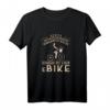 Damen Echte Prinzessinnen kommen nicht im Kleid sondern mit dem E-Bike T-Shirt – Lustiges Fahrrad Motiv für Frauen, Freundinnen & Schwestern