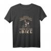 Damen Echte Prinzessinnen kommen nicht im Kleid sondern mit dem E-Bike T-Shirt – Lustiges Fahrrad Motiv für Frauen, Freundinnen & Schwestern
