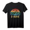 E-Bike Silhouette - Radfahrer E-Biker Pedelec E-Fahrrad T-Shirt als Geschenk zum Geburtstag oder Weihnachten für E-Bike Liebhaber