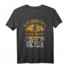 Unterschätze niemals einen alten Mann mit Fahrrad T-Shirt – Perfektes Geschenk für Radfahrer, Biker & Mountainbike-Fans zu Weihnachten, Geburtstag & mehr
