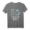 Kriechen Fallen Bluten Fußballschuh - Motivations-T-Shirt für leidenschaftliche Fußballfans und -spieler, perfekt für Fans und Trainer