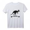 Känguru fährt Longboard T-Shirt – Lustiges Australien Geschenk für Skater, Reisende & Tierliebhaber