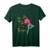 Aus dem Weg ich muss TANZEN - Party JGA Feier Dance Crew T-Shirt für Partygänger und Tänzer