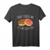 Cheat Day Funny Fitness Shirt für Männer & Frauen – Lustiges Workout T-Shirt mit Sprüchen, Perfekt als Geschenk und für Motivation im Fitnessstudio
