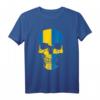 Schweden-Flagge, Fußball-Schädel T-Shirt – Klassisch geschnitten, ideal für Fußballfans & schwedische Nationalität