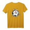 Ungarn Fußball in Rissiger Wand - Lustiges ungarisches Flaggen Sport T-Shirt für Fußballfans, Spieler & Trainer