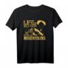 Gleitschirm fliegen über den Bergen - Sportliches T-Shirt für Paragleiter & Abenteuerfans, perfekte Geschenkidee für Männer, Väter & Brüder