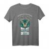 Wir Werden Alle Gleich Geboren Nur Die Besten Werden Jäger T-Shirt - Lustiges Jagd Geschenk für Jäger, Natur- und Wildnisliebhaber zu Weihnachten, Geburtstag & Vatertag
