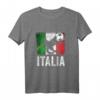 Italien Fußball Fan T-Shirt mit Fußballspieler, Fußball und italienischer Flagge – Perfektes Geschenk für Fans der italienischen Nationalmannschaft
