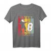 Kinder Fußball T-Shirt zum 8. Geburtstag - Coole Dab Tanz Pose, Fußball Motiv, Geschenk für Jungen und Mädchen