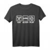 Fußball T-Shirt mit Spruch 'Eat sleep Fußball spielen' – Klassische Fan- und Spielermode für alle Fußballliebhaber