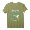 Kinder Fußball T-Shirt - Mama ist die Größte, Papa spielt Fußball mit mir | Perfektes Geschenk zum Kindergeburtstag & für das erste Fußball-Outfit
