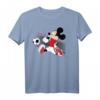 HapMonkey Mickey Mouse Denmark Soccer Uniform Portrait T-Shirt – Offizielles Disney Merchandise für Disney- und Fußballfans