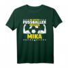 Fußballer Spruch Mika T-Shirt – Persönliches Geburtstagsgeschenk für Jungen mit Fußballmotiv und Namensschild