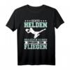 Lustiges Fußball Torwart T-Shirt - Echte Helden brauchen keinen Umhang, perfektes Geschenk für Fußballspieler, Torhüter und Fans