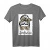 Spielerfrau mit Tarnfarben Haarband Fußballfrau T-Shirt – Perfektes Geschenk für fußballbegeisterte Frauen, Ehefrauen & Freundinnen zum Geburtstag, Weihnachten & Muttertag