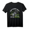 Gartenarbeit T-Shirt mit Spruch 'Der Rasen ruft und ich muss mähen' – Perfekt für Hobbygärtner, Gärtner und Landschaftsgärtner