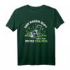 Gartenarbeit T-Shirt mit Spruch 'Der Rasen ruft und ich muss mähen' – Perfekt für Hobbygärtner, Gärtner und Landschaftsgärtner