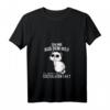Damen & Herren Katzen T-Shirt mit Spruch »Geh mir aus dem Weg du unnötiger Sozialkontakt« – Lustiges Geschenk für Freunde & Familie