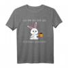 Geh mir aus dem Weg du unnötiger Sozialkontakt Hase T-Shirt – Lustiges Geschenk für Freunde, Kollegen & Katzenliebhaber mit humorvollem Spruch