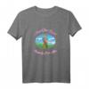 Damen And She Lived Happily Ever After Wandern T-Shirt – Lustiges Berg- und Wandershirt, perfektes Geschenk für Frauen, Weihnachten & Geburtstag