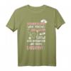Schwestern Nicht Saufen Wie Katheter Nicht Laufen T-Shirt - Lustiges Pflegepersonal und Weinliebhaber Geschenkidee