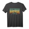 Retro-Gleitschirmfliegen über die Berge T-Shirt – Vintage Design für Piloten, Extremsportler und Bergliebhaber
