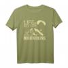 Gleitschirmfliegen über den Berg T-Shirt - Sportliches Design für Abenteurer, Männer, Väter & Brüder, ideales Geschenk zu Geburtstag & Weihnachten
