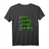 Eat Sleep Golf Repeat - Lustiges Golf T-Shirt als Geschenkidee für Golfer und Golfbegeisterte zum Weihnachten und Geburtstag