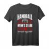Handball T-Shirt mit Spruch: Geheult wird erst wenns blutet oder wegsteht – Lustiges Fan- und Mannschafts-Shirt für echte Handballer