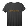 Der Herr der Hobbys T-Shirt – Vielseitiges Freizeit- und Sport-Shirt für Natur-, Wasser- und Outdoor-Fans