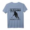 Eishockey Goalie Hockey Team Geschenk T-Shirt - Klassisch geschnitten, doppelt genähter Saum, perfekt für Fans und Teammitglieder