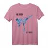 MMA Fan T-Shirt mit Spruch 'Be Water My Friend' und Kickfigur – Perfektes Geschenk für Kampfsportfans zum HapMonkey