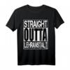 Abi Shirt 'Straight Outta Lehranstalt' – Abschluss T-Shirt für Abiturienten, Lehrer, Azubis & Studierende – Perfektes Geschenk für Abschluss & Weihnachten
