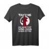 Wing Chun Kampfsport T-Shirt mit Holzpuppe & Doppelmessern - Für Kampfkünstler & MMA Kämpfer