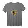 Cobra Kai Schlag zuerst zu Kobra Logo Tank Top - Offiziell lizenzierte Kampfsport Mode für Fans
