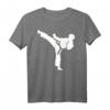 Karate Karateka T-Shirt – Stark kickender Kampfsport Kämpfer für Martial Arts Fans & Karate Trainer