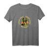 Cobra Kai Schlag zuerst zu Kobra Logo Langarmshirt - Lizenzierte Karate Serienware für Fans