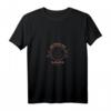 The Karate Kid Miyagi-Do Karate T-Shirt mit V-Ausschnitt - Offiziell lizenziertes Fan-Shirt für Karate-Enthusiasten