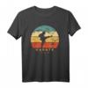 Karatekämpfer Junge Retro - Kind macht Karatekick - Karate T-Shirt für Kinder, perfekt für Training, Turniere & Karatefans