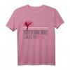 Nur ein Mädchen, das gerne MMA, Taekwondo, Muay Thai, Karate T-Shirt - Stylisches Kampfsport Design für Frauen, perfekt als Geschenk zu Weihnachten, Geburtstag, Muttertag