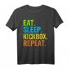 Eat Sleep Kickbox Repeat T-Shirt – Humorvolles Kickboxing Geschenk für Kampfsportler, Trainer & Fans