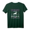 Dein Hufschlag ist mein Herzschlag - Pferde Mädchen & Frauen T-Shirt mit Reiterin & Pony Illustration, perfektes Geschenk für Pferdeliebhaberinnen und Reitsportfans