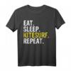 Eat Sleep Kitesurf Repeat T-Shirt – Humorvolles Wassersport Geschenk für Kitesurfer, Windsurfer & Wakeboarder, perfekt für Geburtstage, Weihnachten & Festivals