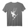 Kitesurfer T-Shirt – Wassersportliches Design mit Wakeboard oder Kiteboard auf dem Ozean, klassisch geschnitten