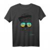 Totenkopf Skull Surfen Palmen Meer Strand Beach Kitesurfen T-Shirt – Perfektes Geschenk für Surfer, Segler & Wassersportler