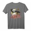 HapMonkey T-Shirt für Männer - A Real Warrior Never Quits Action Pose, Lustiges und Motivationsshirt, Officially Licensed