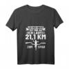 Damen Halbmarathon Lauf T-Shirt mit V-Ausschnitt – Motivationsshirt für Marathonläuferinnen, Ideal für Halbmarathon & Laufveranstaltungen